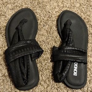 Black Tribal Yoga Mat Sandals